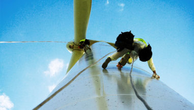 Green Energy: Wind Turbine Cleaning