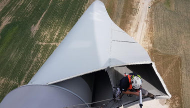 Green Energy: Wind Turbine Construction